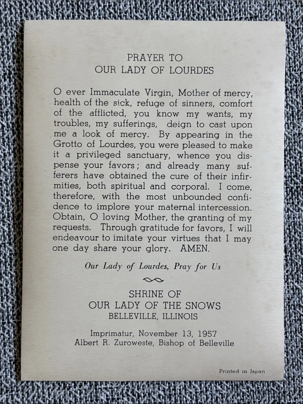 Beautiful vintage 1957 Lourdes 3D hologram holy card!
